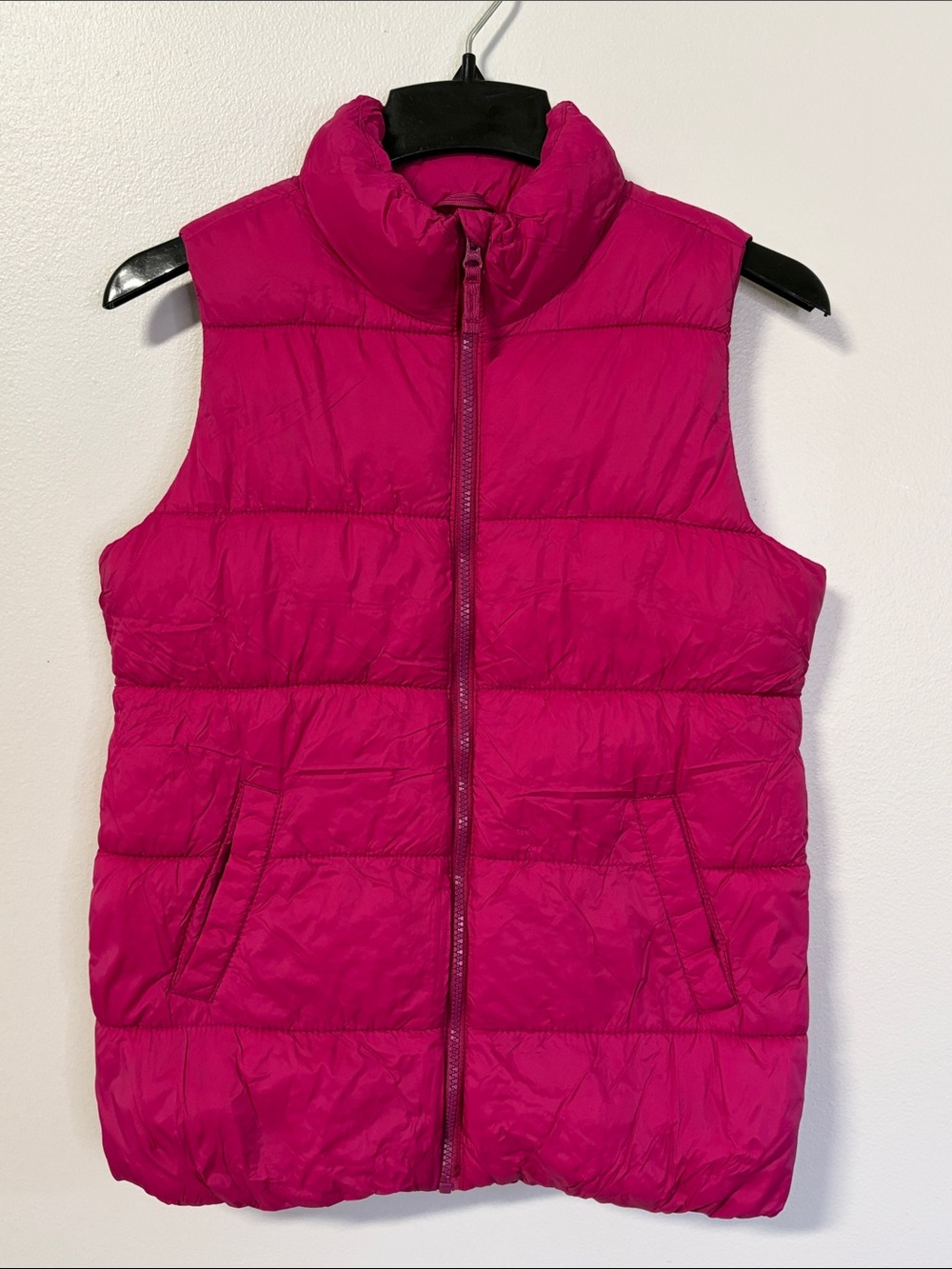 Old Navy Girls' Fuchsia Puffer Vest Size XXL (16)